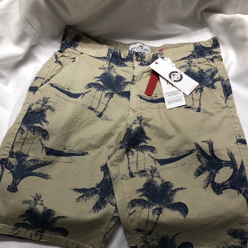 NWT - Ditch Plains Men’s Shorts